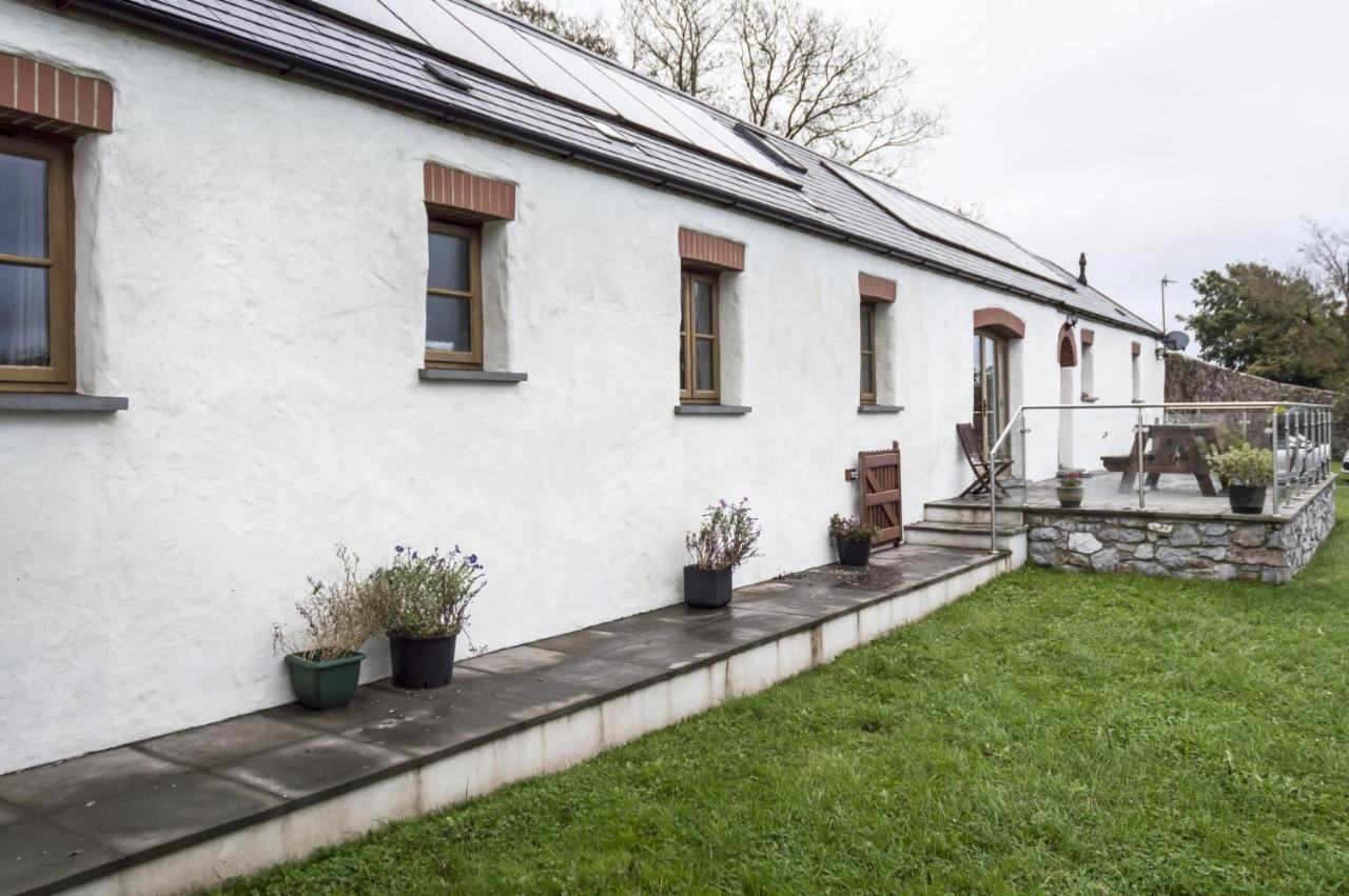 Orchard Cottage - Luxurious Barn Conversion - Beavers Hill Manorbier Exteriör bild